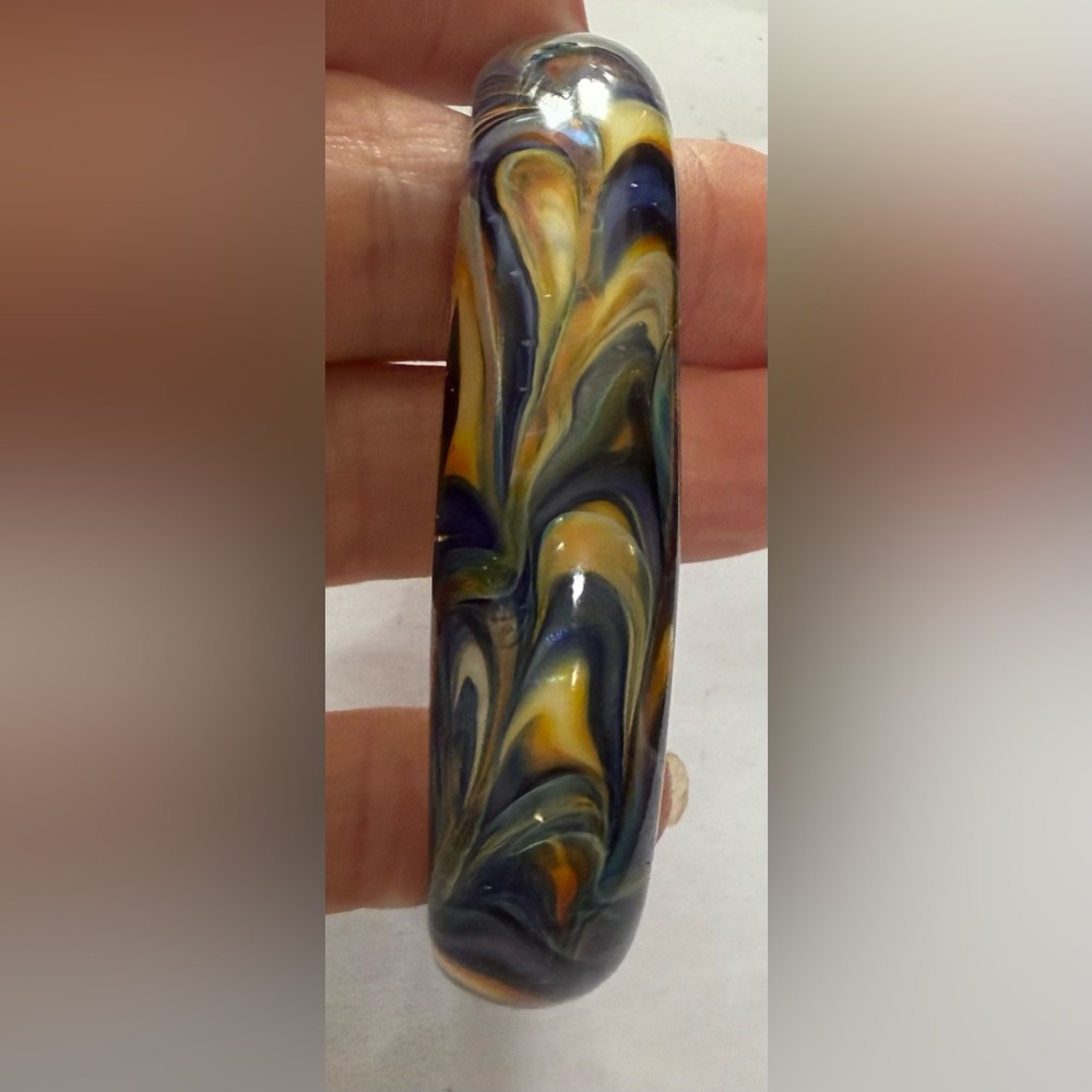 KEVIN O'GRADY Colorful Glass Cuff Bracelet